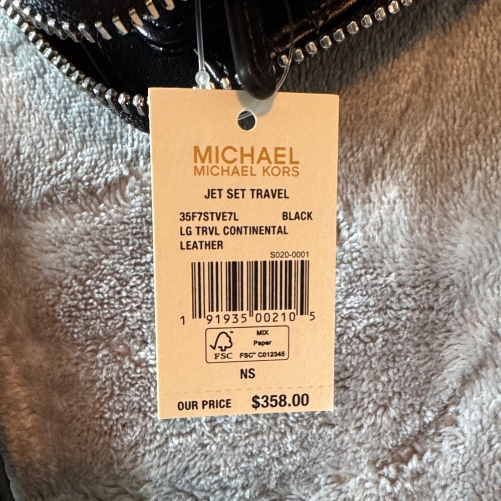 Michael Kors Black Leather Wristlet - Picture 6 of 7